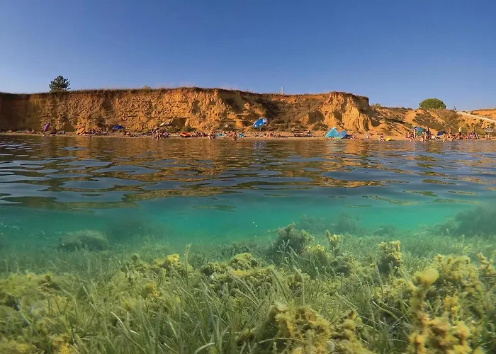 Lovely In With Wifi Дом отдыха