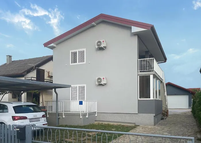 Lovely In With Wifi Дом отдыха